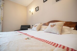 Habitació superior | Escriptori, bressols gratuïts i wifi gratuïta 