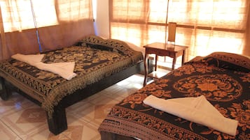 Chambre Standard, 2 lits une place, accĂšs piscine | Draps fournis