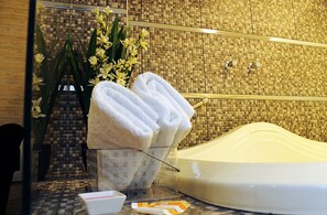 Room - Monterrico Hotel Peru (Santiago de Surco)