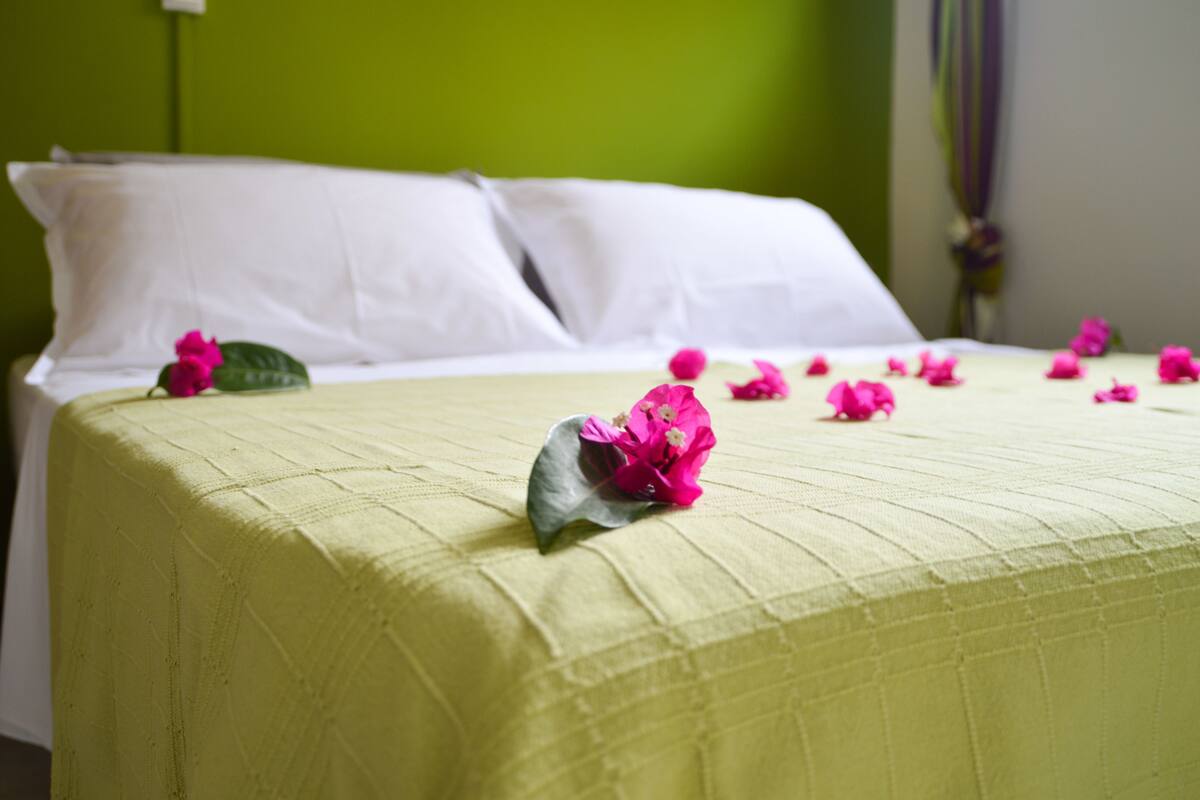 superior room | individually furnished, free wifi, bed sheets