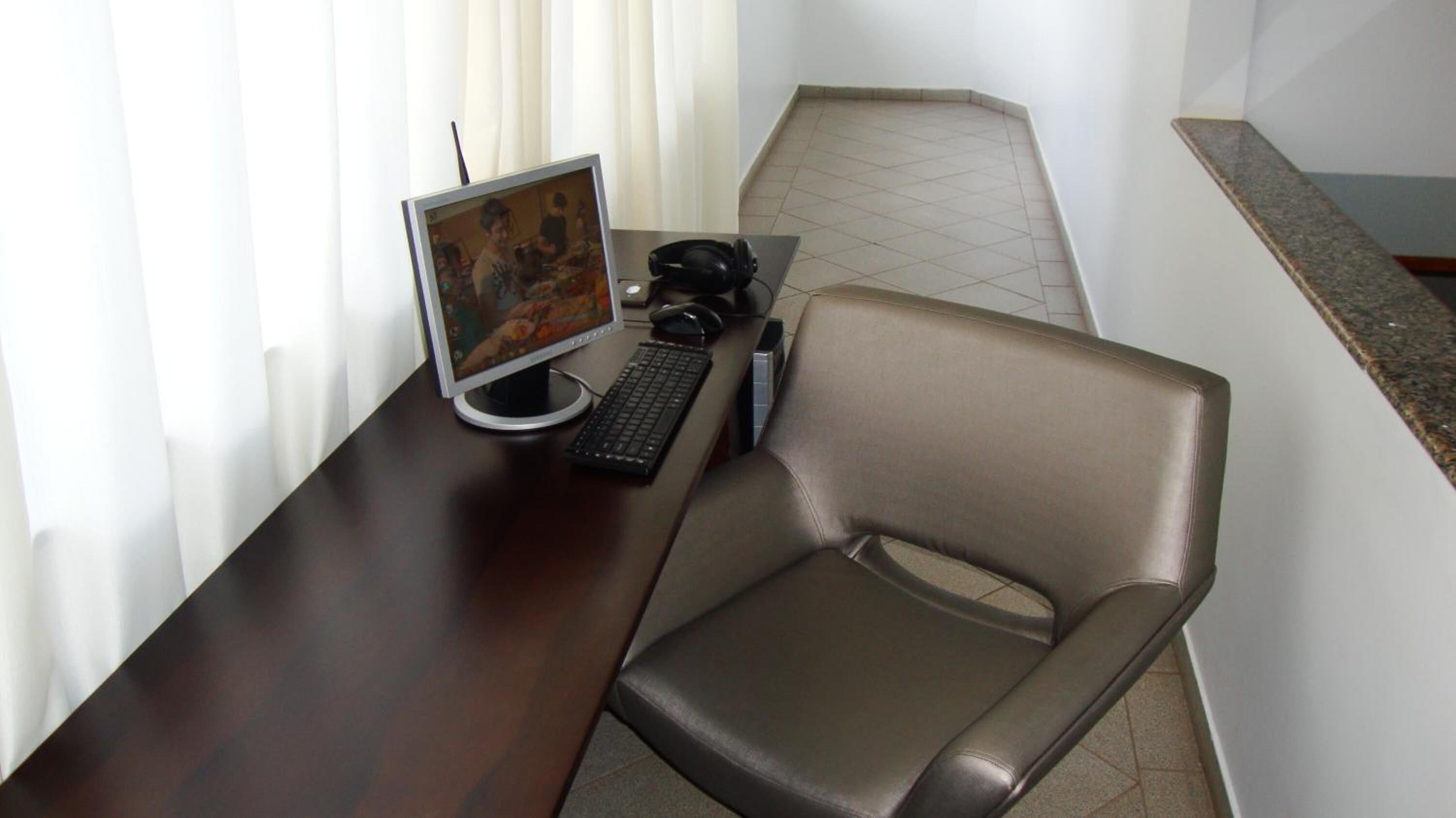 minibar, in-room safe, desk, free rollaway beds