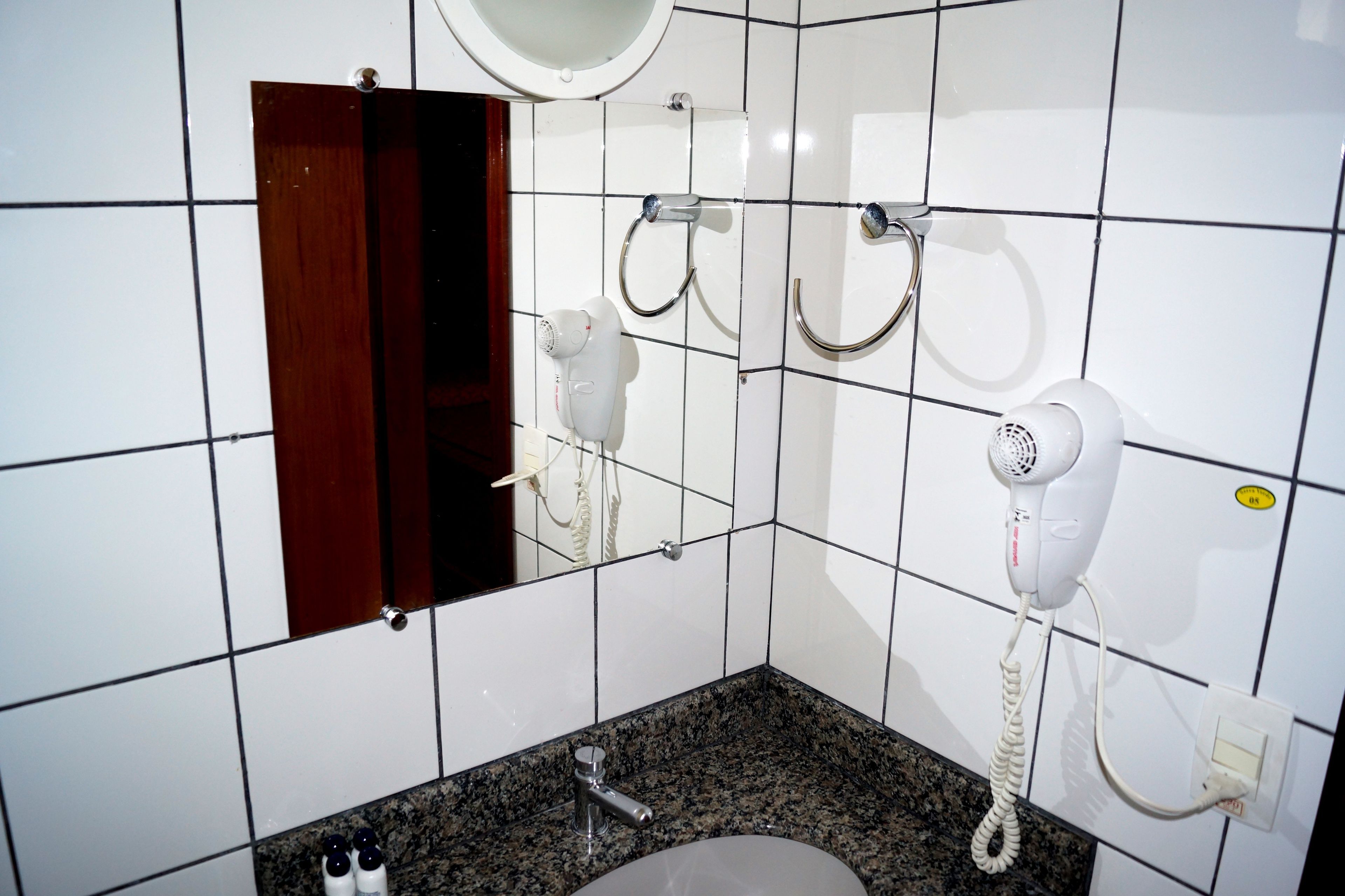 standard apartment | bathroom | shower, free toiletries, bidet, towels