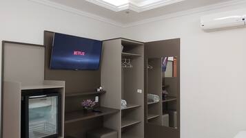 Select Comfort beds, minibar, individually furnished, desk