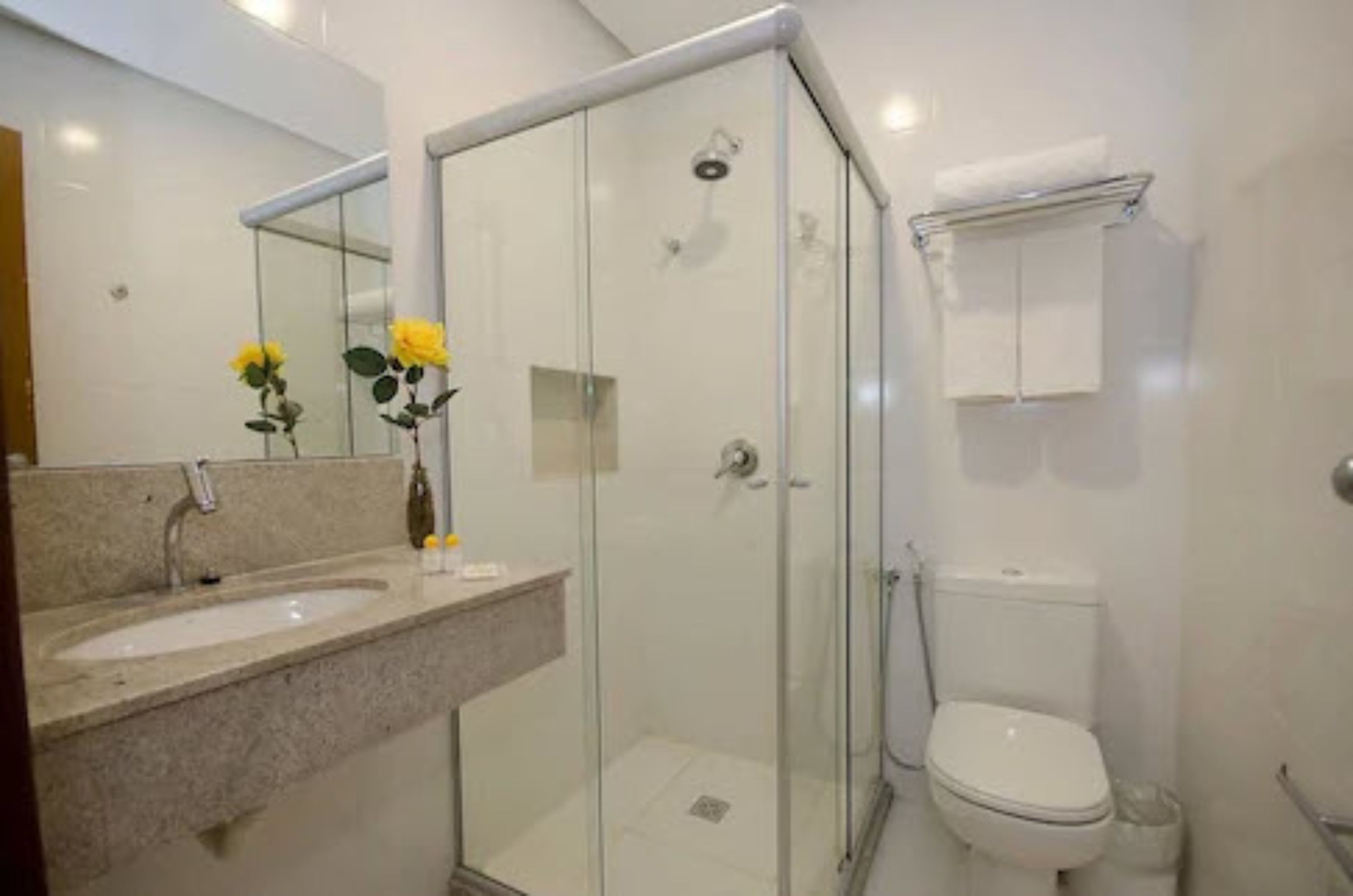 standard double or twin room | bathroom | shower, towels
