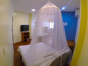 1 bedroom, in-room safe, desk, free WiFi