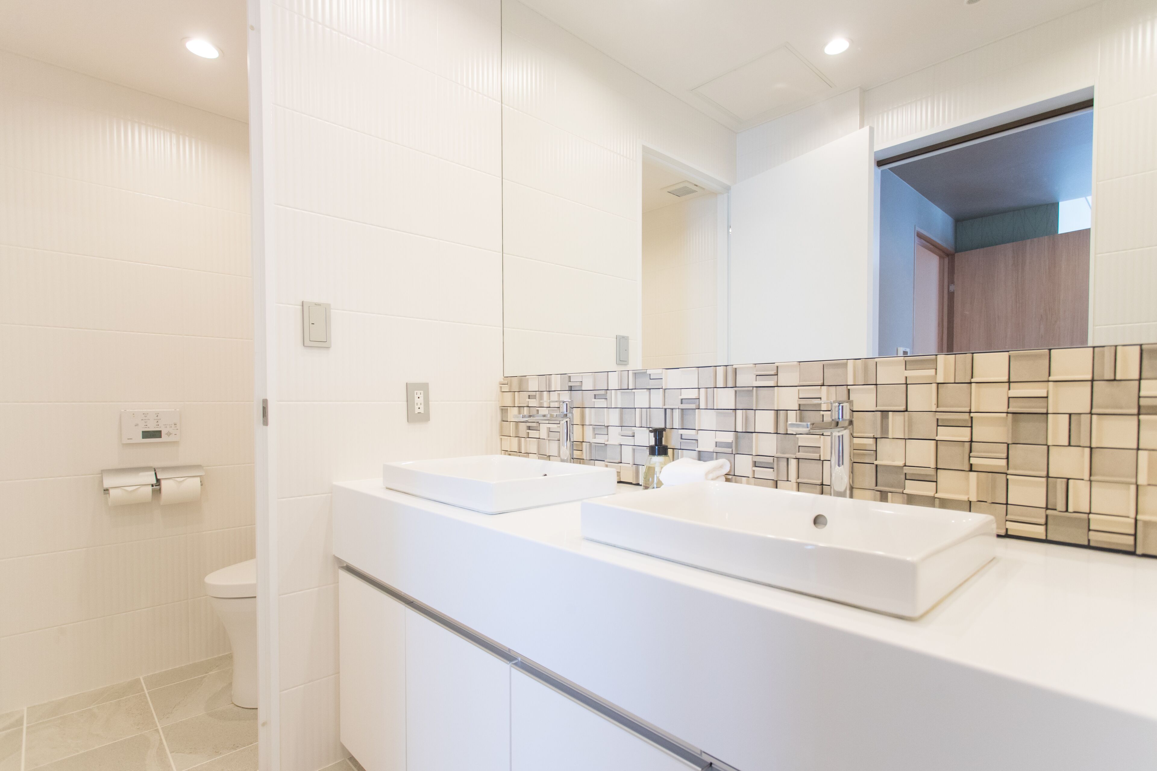 Apartment B - 2BR, Non Smoking | Bathroom | Free toiletries, hair dryer, slippers, electronic bidet