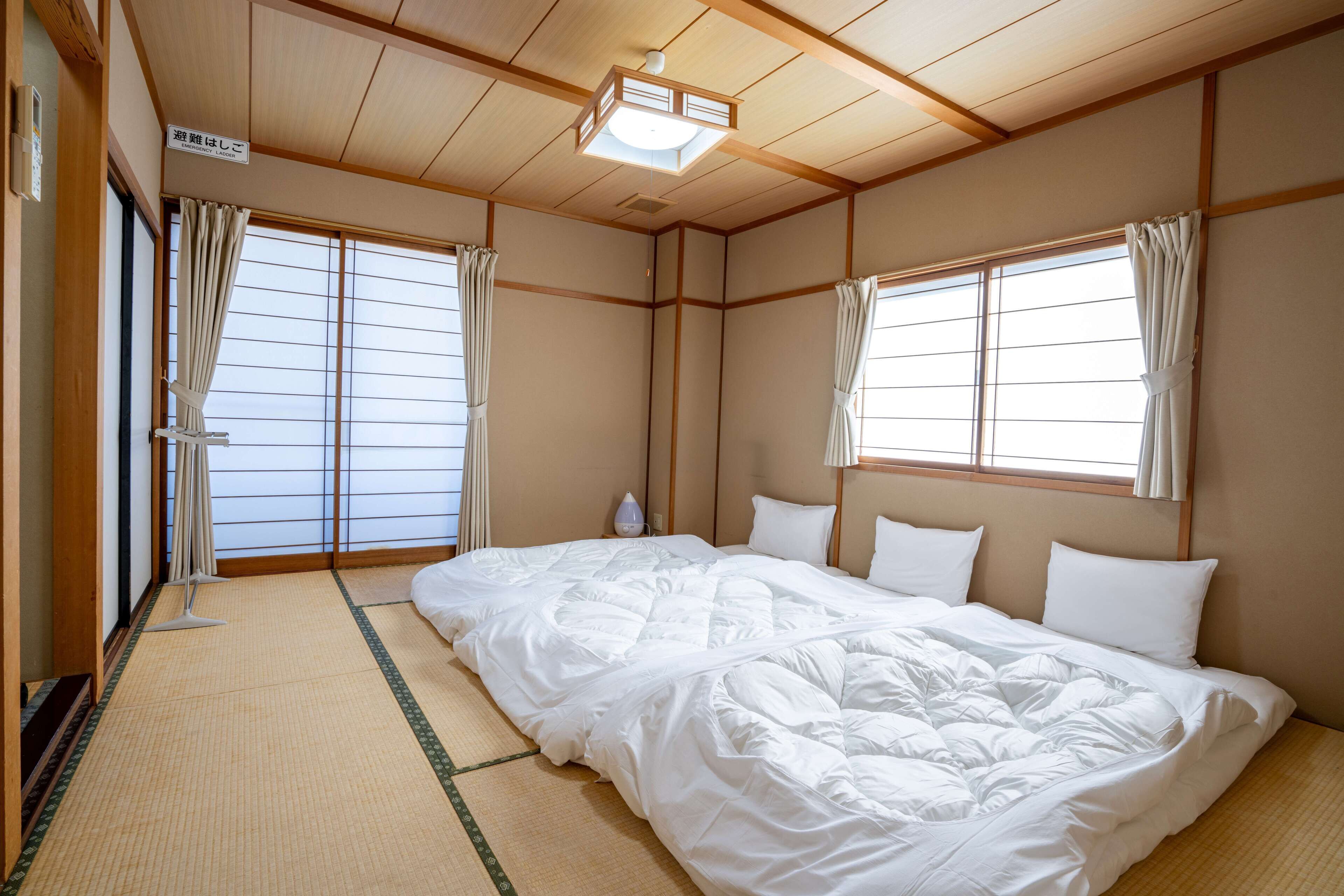 Japanese-Style Room for four people, 4 futon, Non smoking | In-room safe, free WiFi, bed sheets