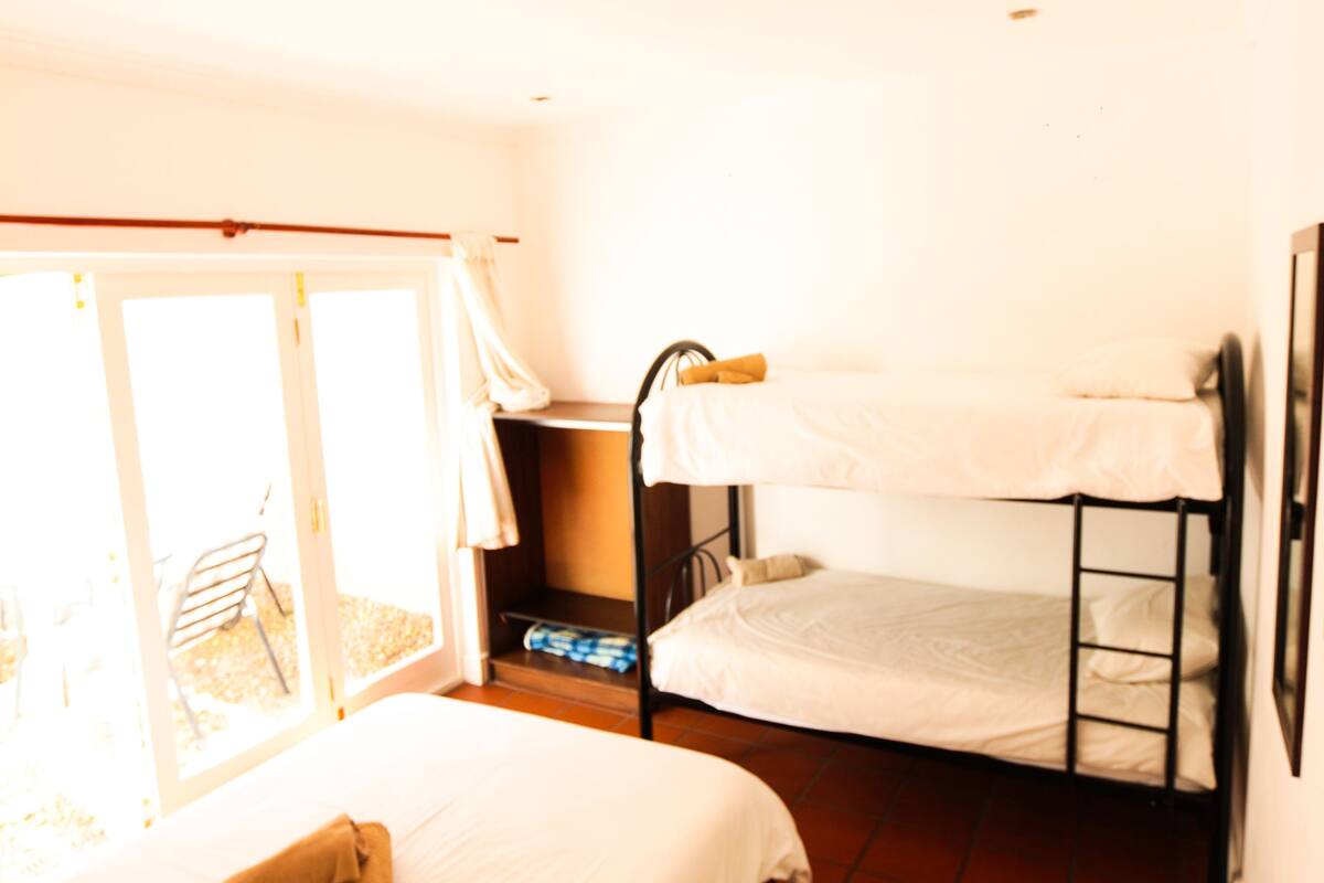 Standard Double Room, 1 Double Bed | In-room safe, free WiFi