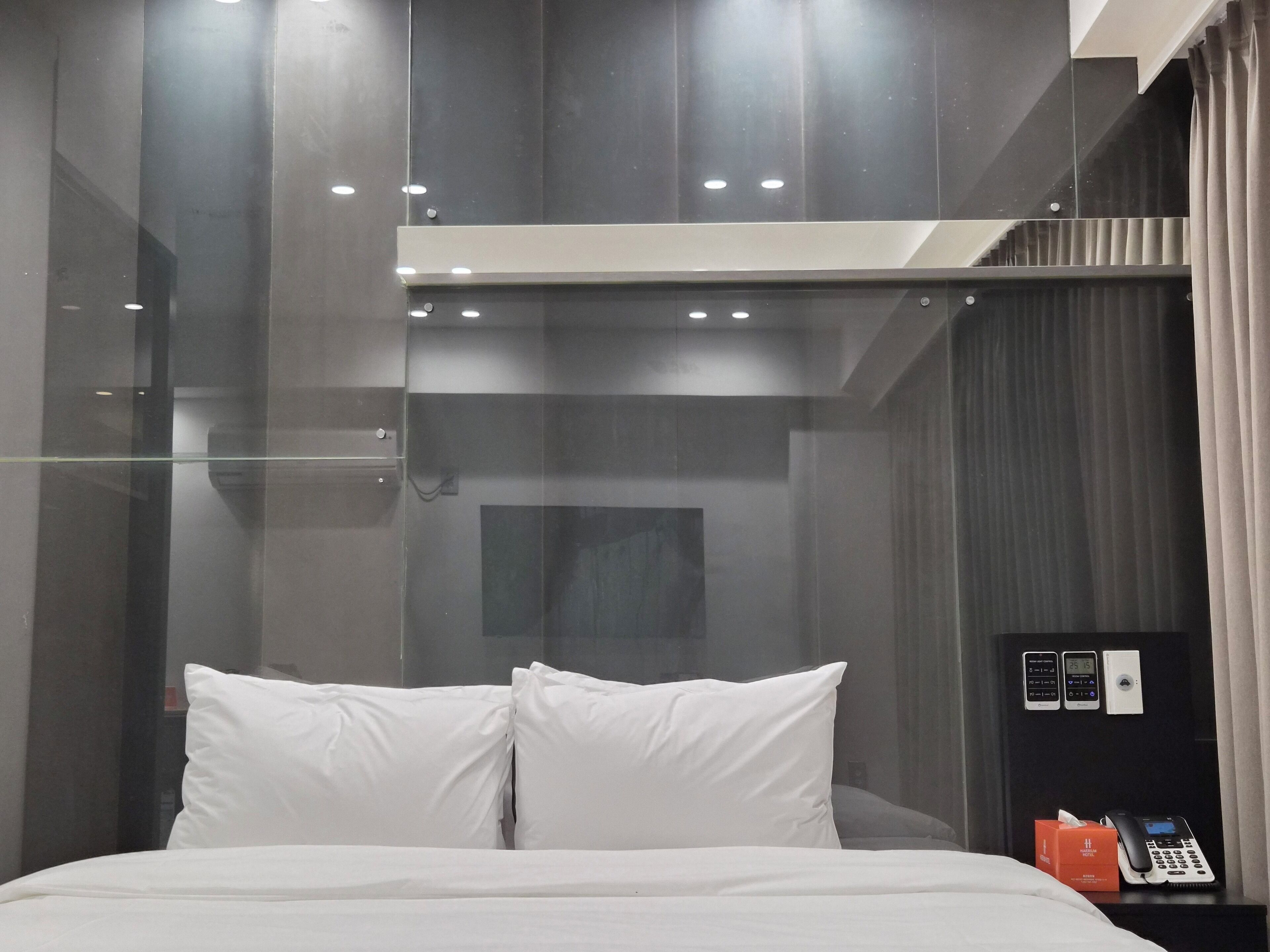 Habitación doble superior | Decoración individual, mobiliario individual, escritorio