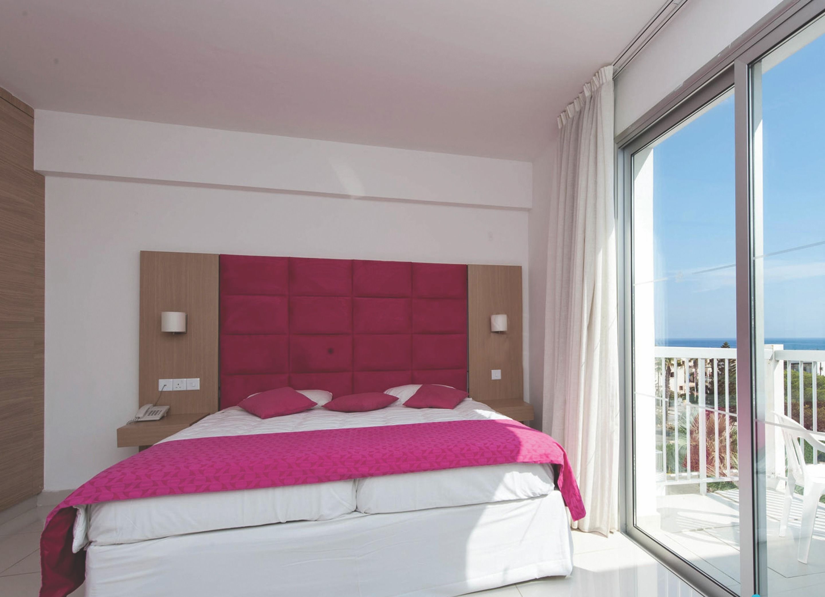 Photo - Marlita Beach Hotel Apartments