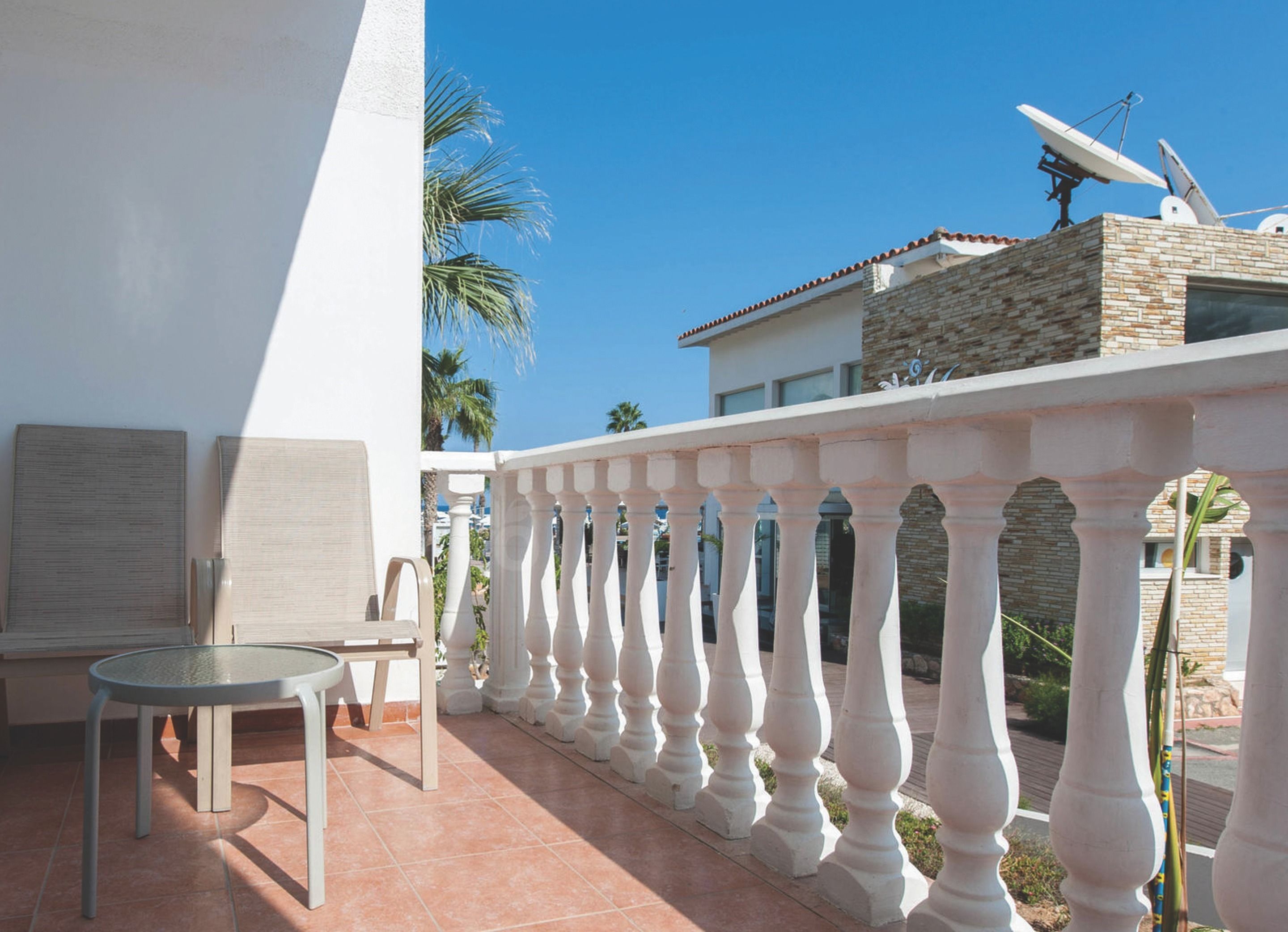 Photo - Marlita Beach Hotel Apartments