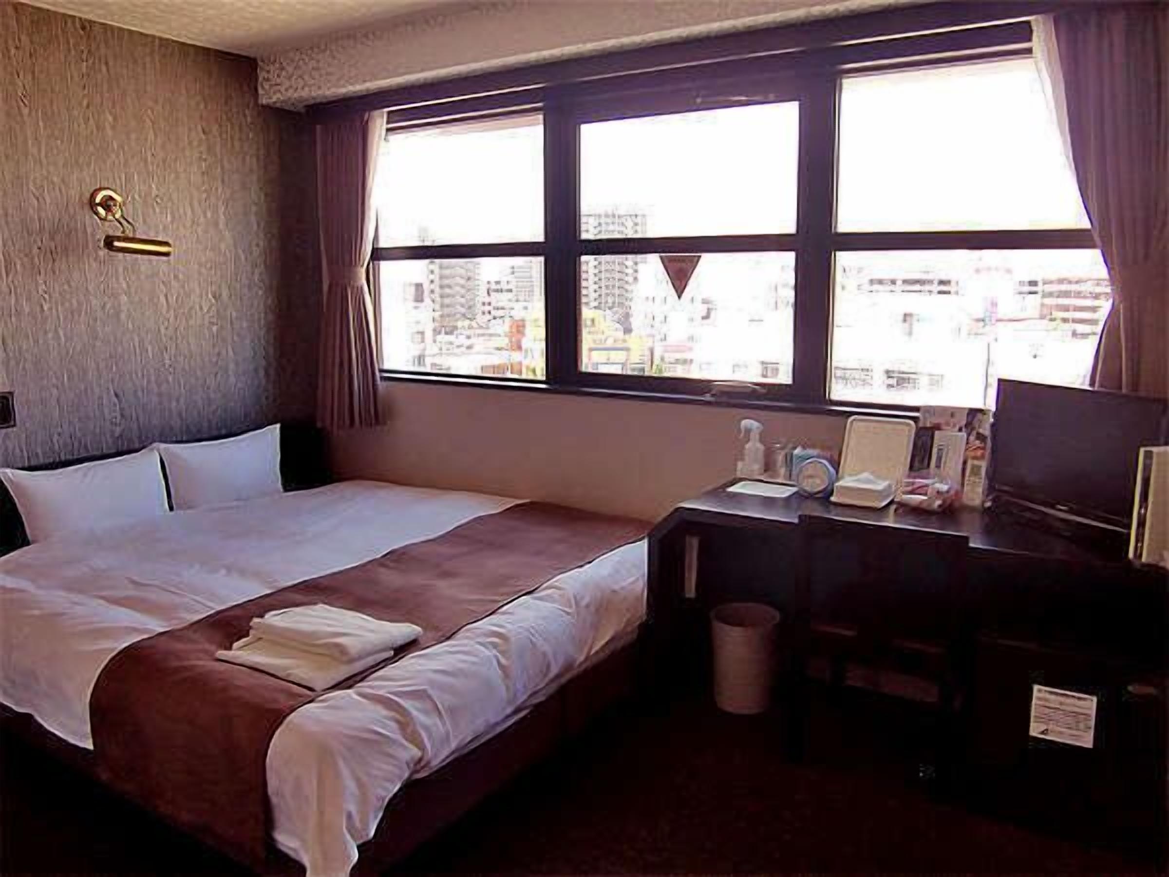 Desk, blackout drapes, iron/ironing board, free WiFi