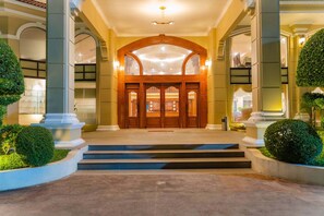 Exterior - Monoreach Angkor Hotel (Siem Reap)