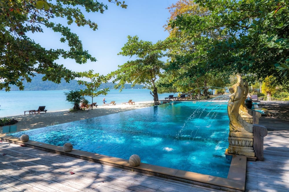 Chivapuri Beach Resort