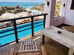 디럭스룸 | 미니바, 객실 내 금고, 책상, 무료 유아용 침대