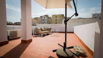 1 bedroom duple with terrace Carmen | Terraza o patio