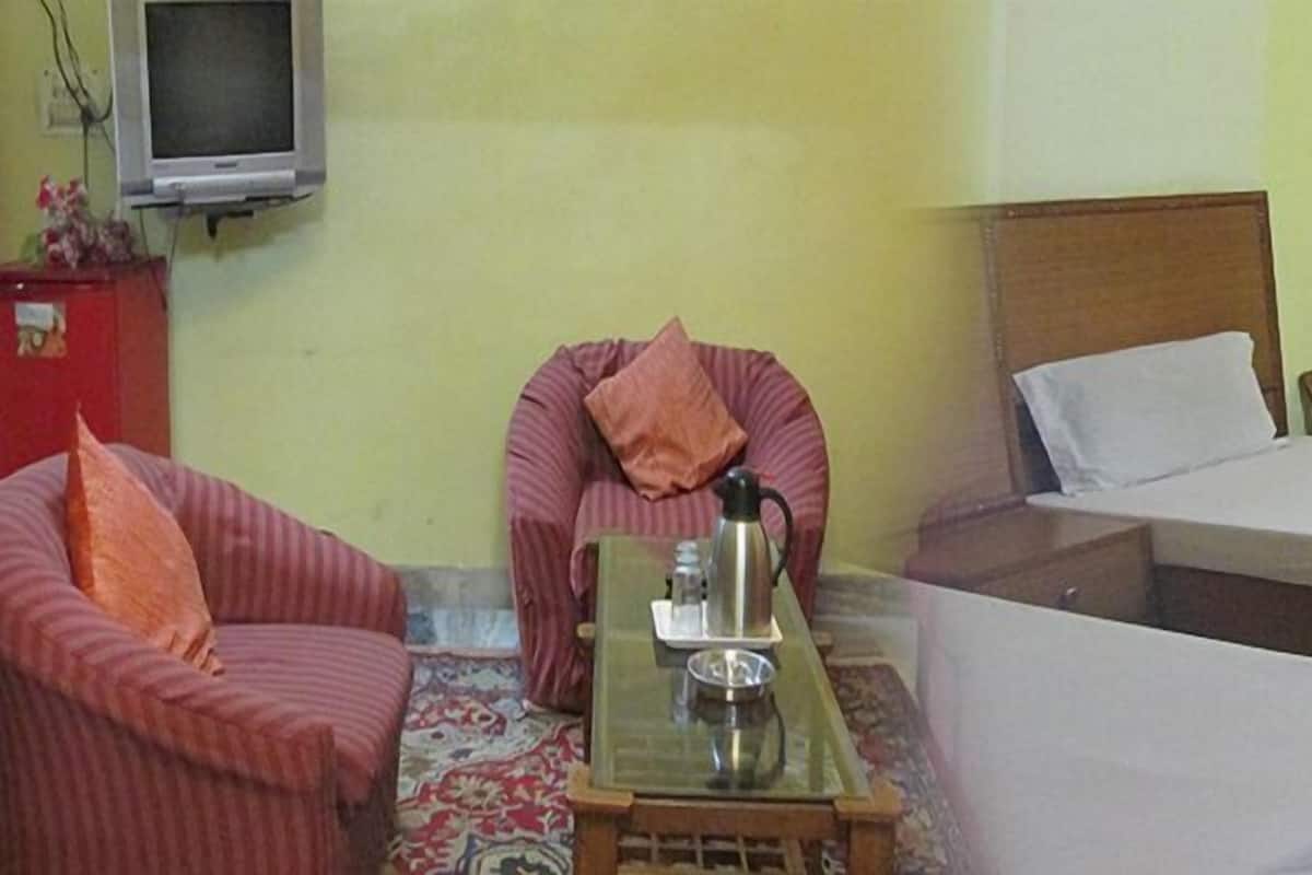 Standard Double or Twin Room, 1 Bedroom, City View | View from room