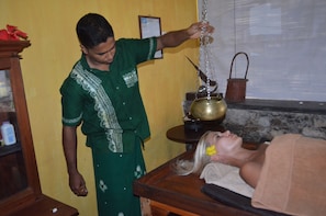 Terapia ayurvédica