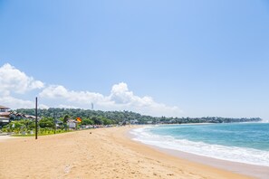 Beach nearby - Thambapanni Retreat (Unawatuna)