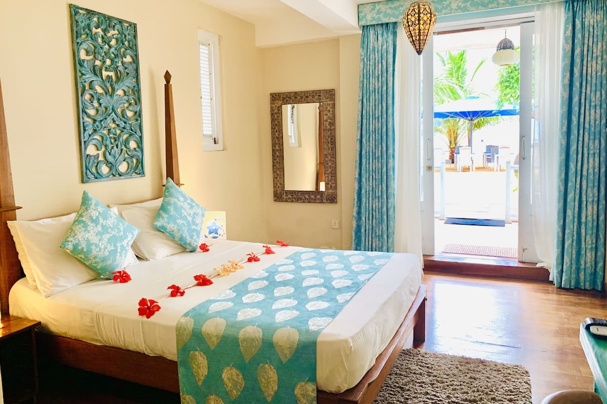 Quarto superior | Roupas de cama premium, frigobar, cofres nos quartos, escrivaninha