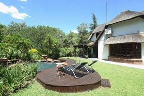 View from room - Villa D'or Guest House (Sandton)