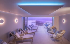 Couples treatment room(s), sauna, hot tub, steam room, body treatments