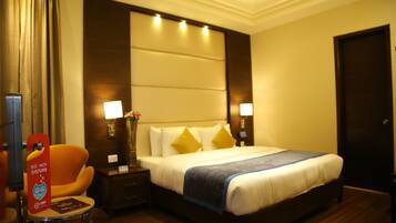 Standard Double or Twin Room, 1 Double Bed, Private Bathroom | Minibar, in-room safe, desk, rollaway beds