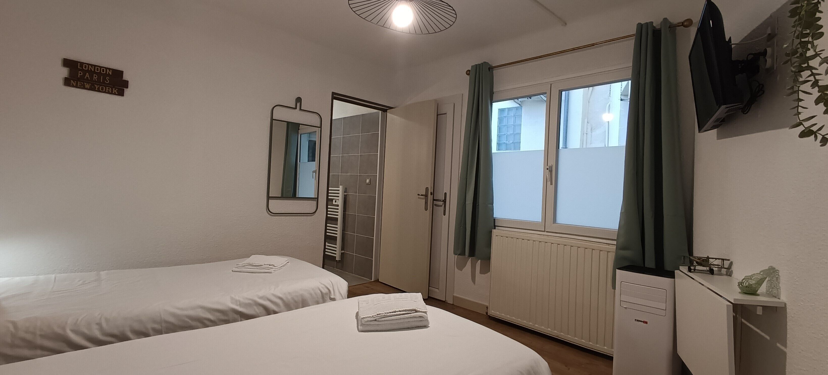 Twin Room | Terrace/patio