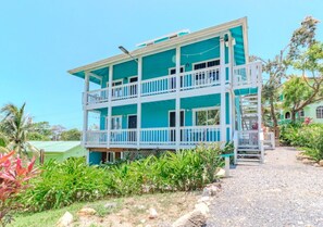 Individualmente decorados, individualmente mobiliados, cortinas blackout