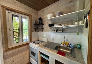 Classic Apartment | Private kitchen | Mini-fridge, cookware/dishes/utensils, dining tables