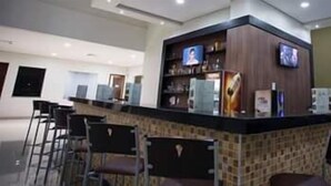 Bar (on property) - Comfort Hotel Rio Branco (Rio Branco)