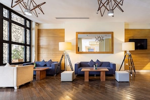 3 bars/lounges - Ramada Addis, Addis Ababa (Addis Ababa)