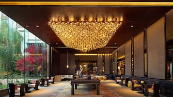 Blick auf den Garten, täglich geöffnet