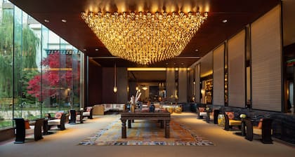 Shangri-La Resort, Shangri-La