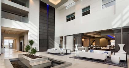 Embassy Suites by Hilton Kansas City Olathe