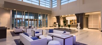 เอ็มบาสซีสวีทส์ บายฮิลตัน แคนซัสซิตี้ โอเลเท