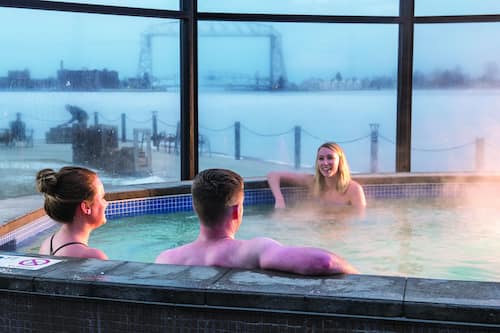 Outdoor spa tub