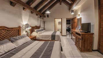 Kamar Double Standar | Meja kerja, Wi-Fi gratis, dan seprai linen