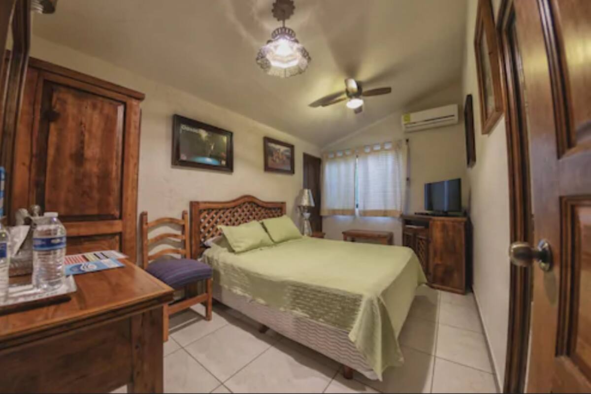 Junior Suite | Desk, free WiFi, bed sheets