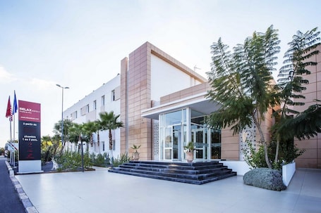 Front of property. Relax Hotel Kenitra