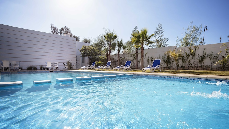 Relax Hotel Kenitra