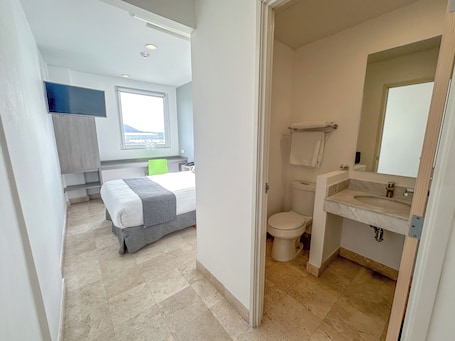 Standard Room, 1 Double Bed | 1 bedroom, desk, free WiFi, bed sheets