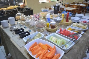 Free daily buffet breakfast - Hotel Calstar (Sao Paulo)