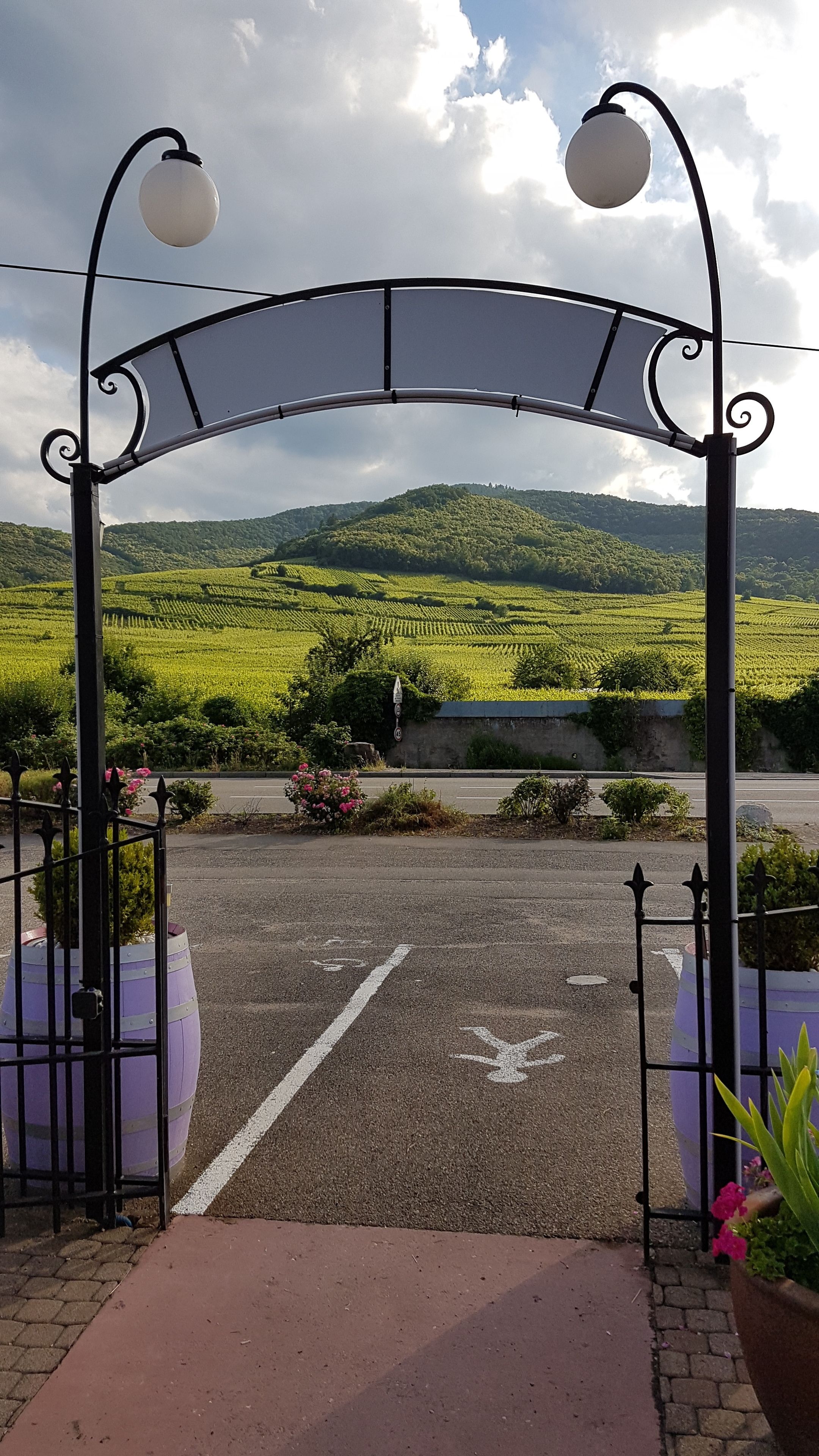 children’s play area – outdoor