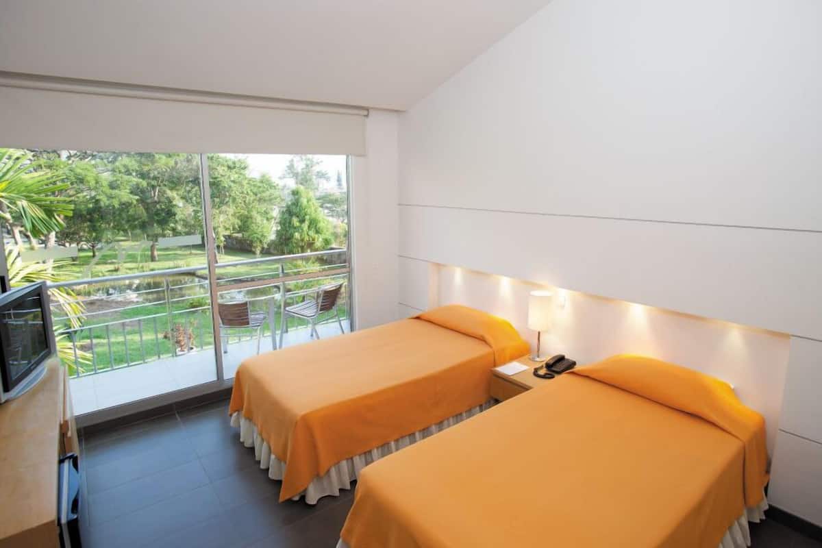 standard double room | minibar, in-room safe, free wifi