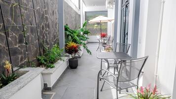 Habitación económica | Terraza o patio