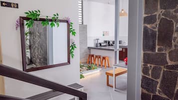 Refrigerador y microondas