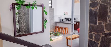 Kühlschrank, Mikrowelle