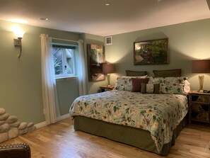 Quarto, 1 cama King, banheiro privativo (Fox Grotto)