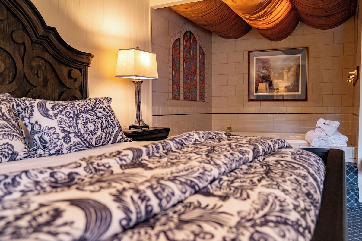 First Lady Suite | Minibar, soundproofing, iron/ironing board, WiFi (free)